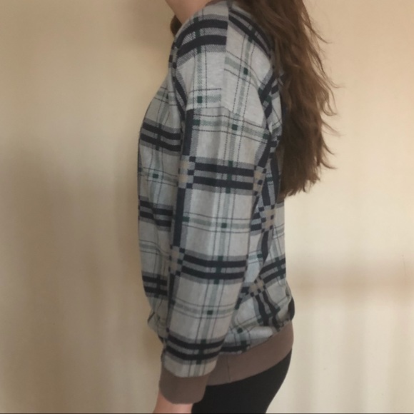 Good old plaid - Picture 2 of 5